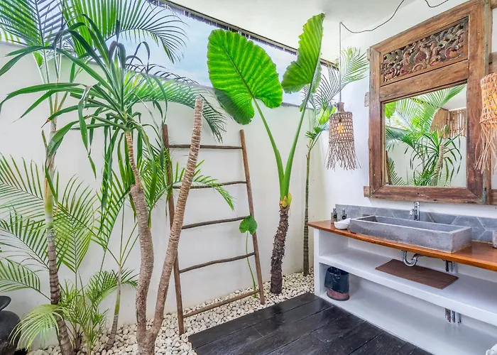 Spacious 7br Amaya & Gaia-umalas Villa Seminyak (Bali)