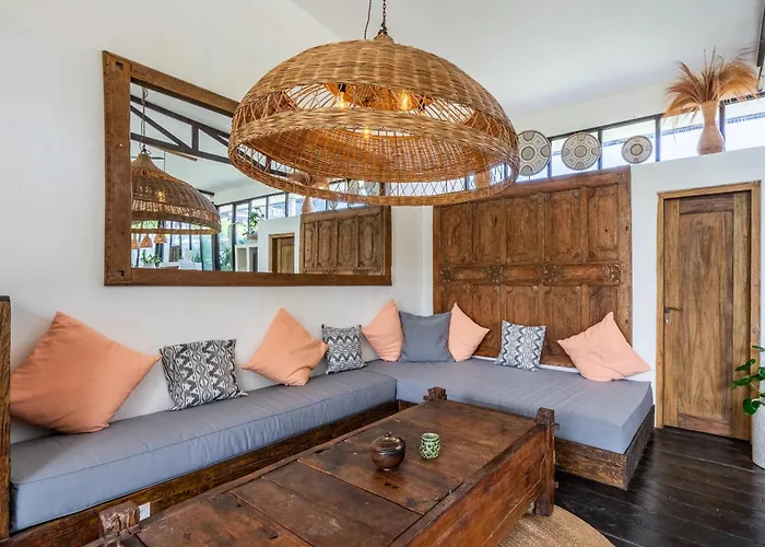 Villa Spacious 7br Amaya & Gaia-umalas