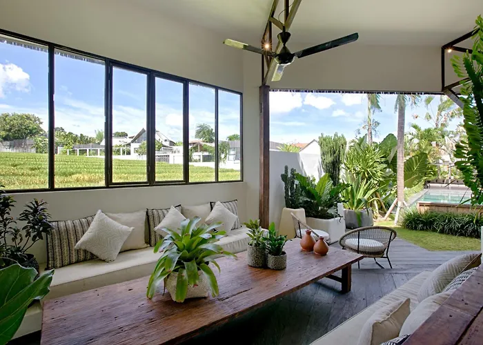 Spacious 7br Amaya & Gaia-umalas Villa Seminyak (Bali)